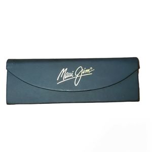 Maui Jim folding hard case.